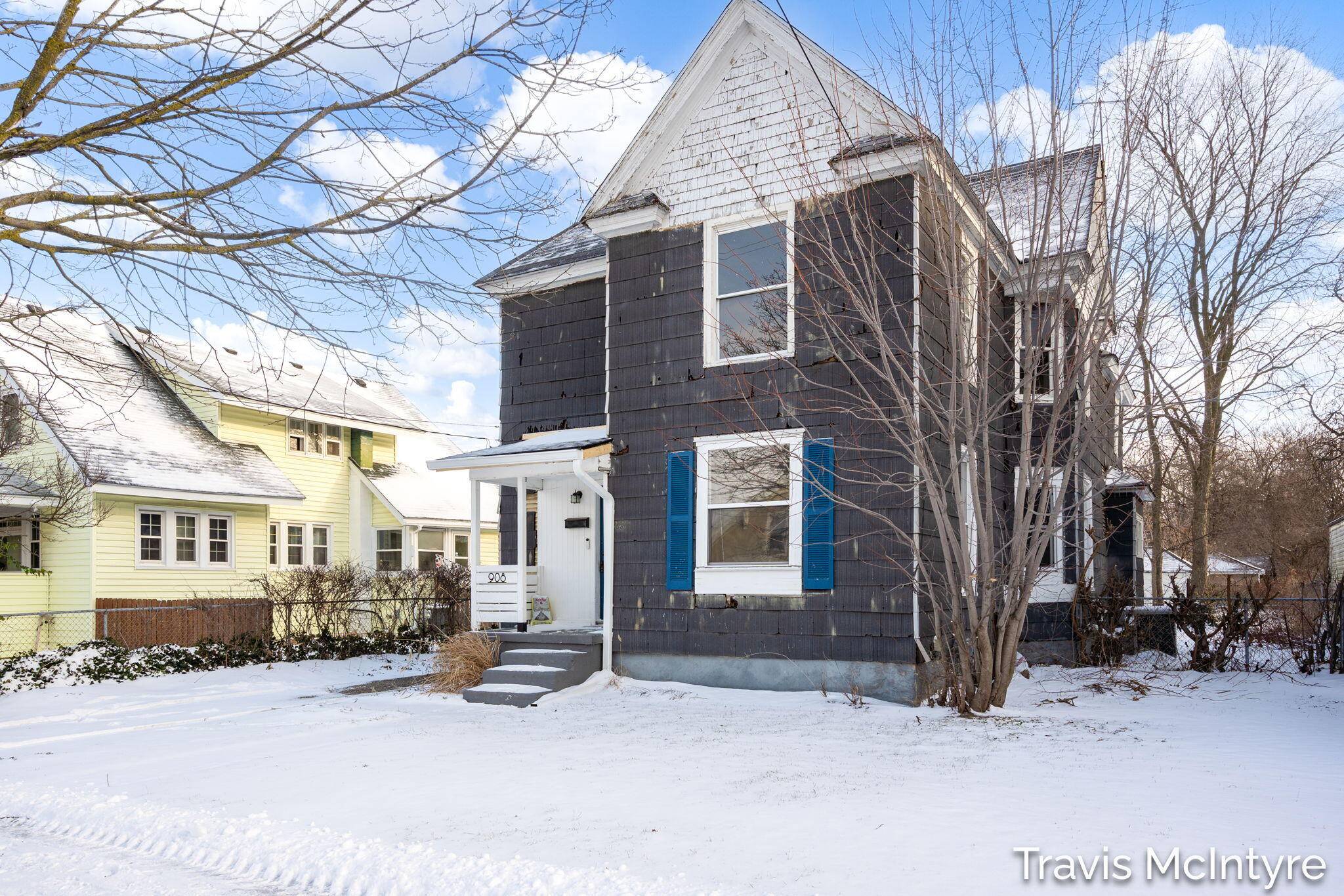 Grand Rapids, MI 49507,908 Eastern AVE SE