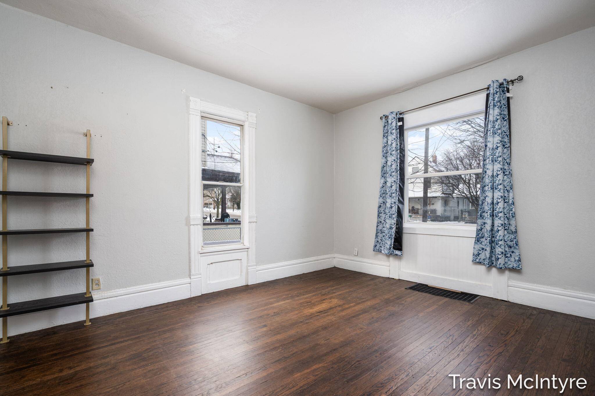 Grand Rapids, MI 49507,908 Eastern AVE SE