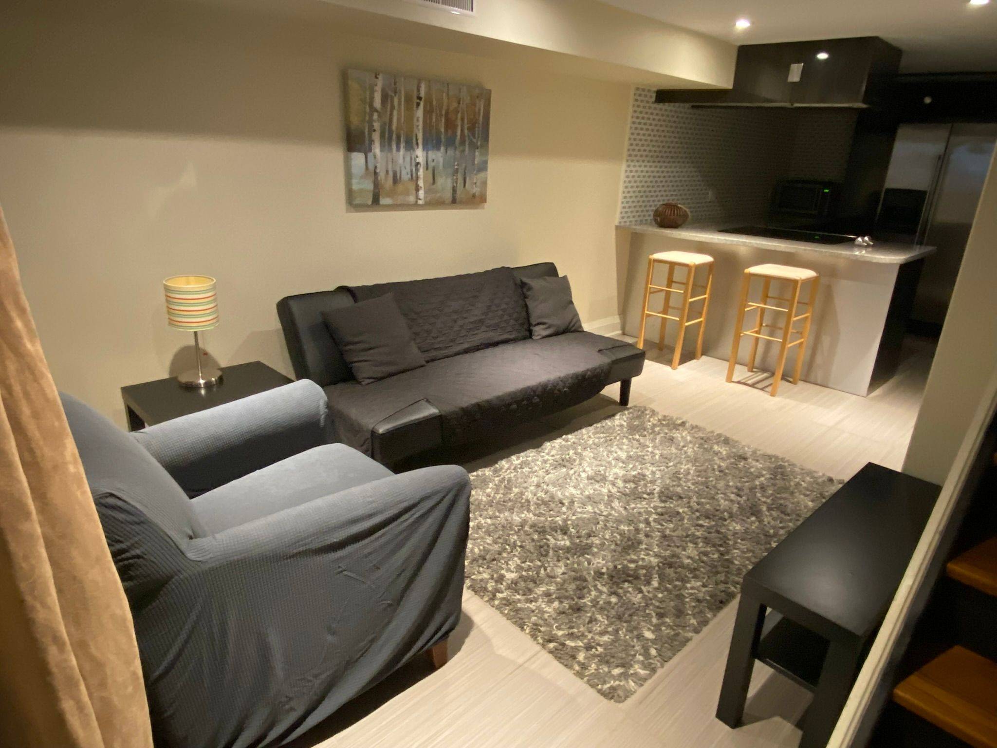 Toronto E06, ON M1N 1R9,1547 Kingston RD #Rear