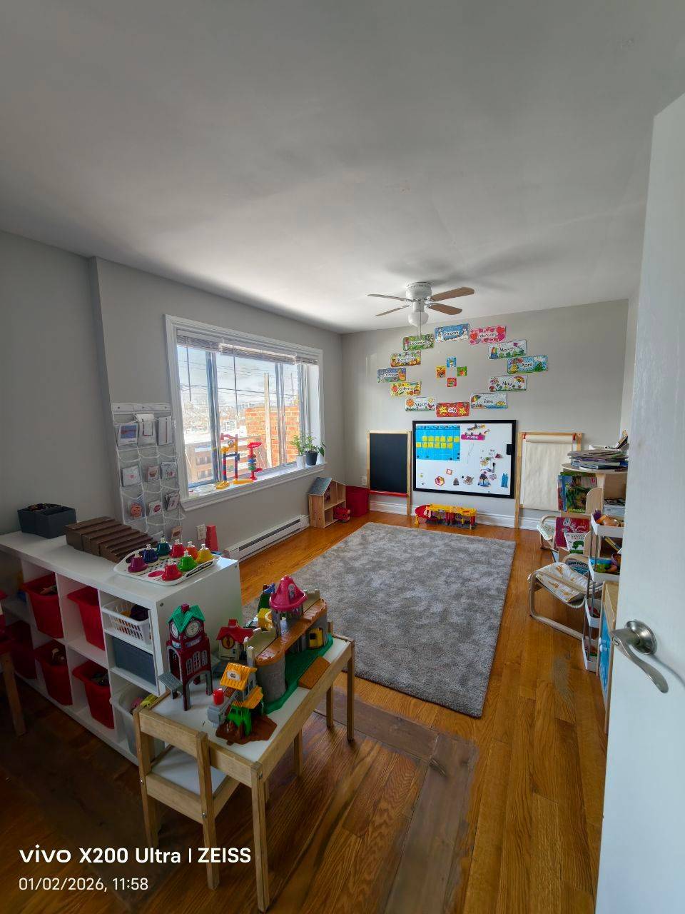 Toronto E04, ON M1T 1T2,1785 Victoria Pk AVE #Upper Level