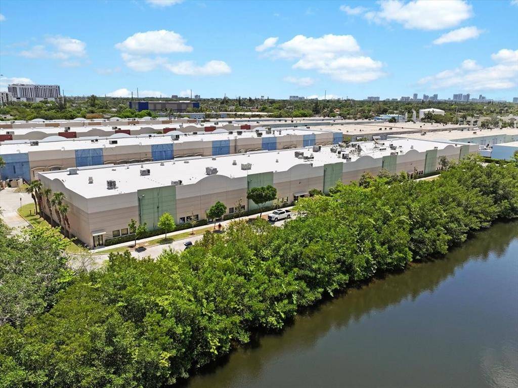 Dania Beach, FL 33004,73 SW 12th Ave