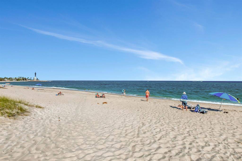 Pompano Beach, FL 33062,1776 Bay Dr