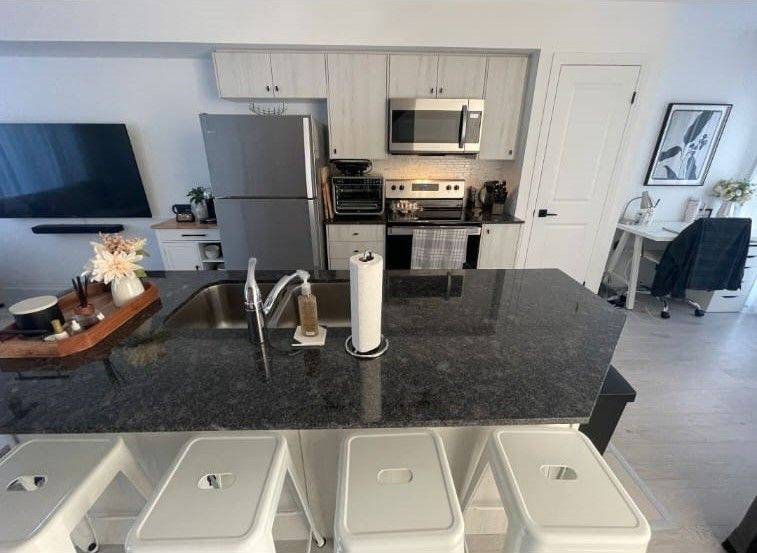 Barrie, ON L9J 0M5,119 Fairlane AVE