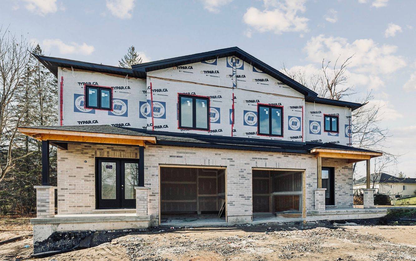 Cavan Monaghan, ON L0A 1G0,11 Union ST