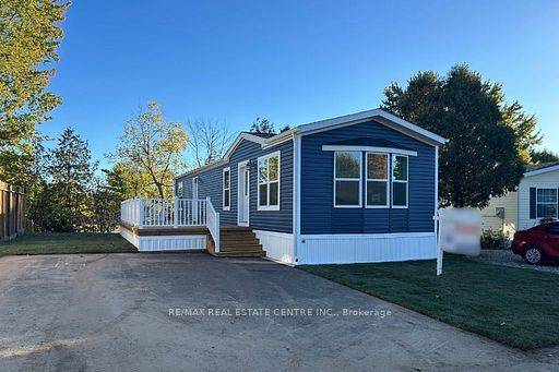 Hamilton, ON N0B 2J0,24 MacPherson CRES