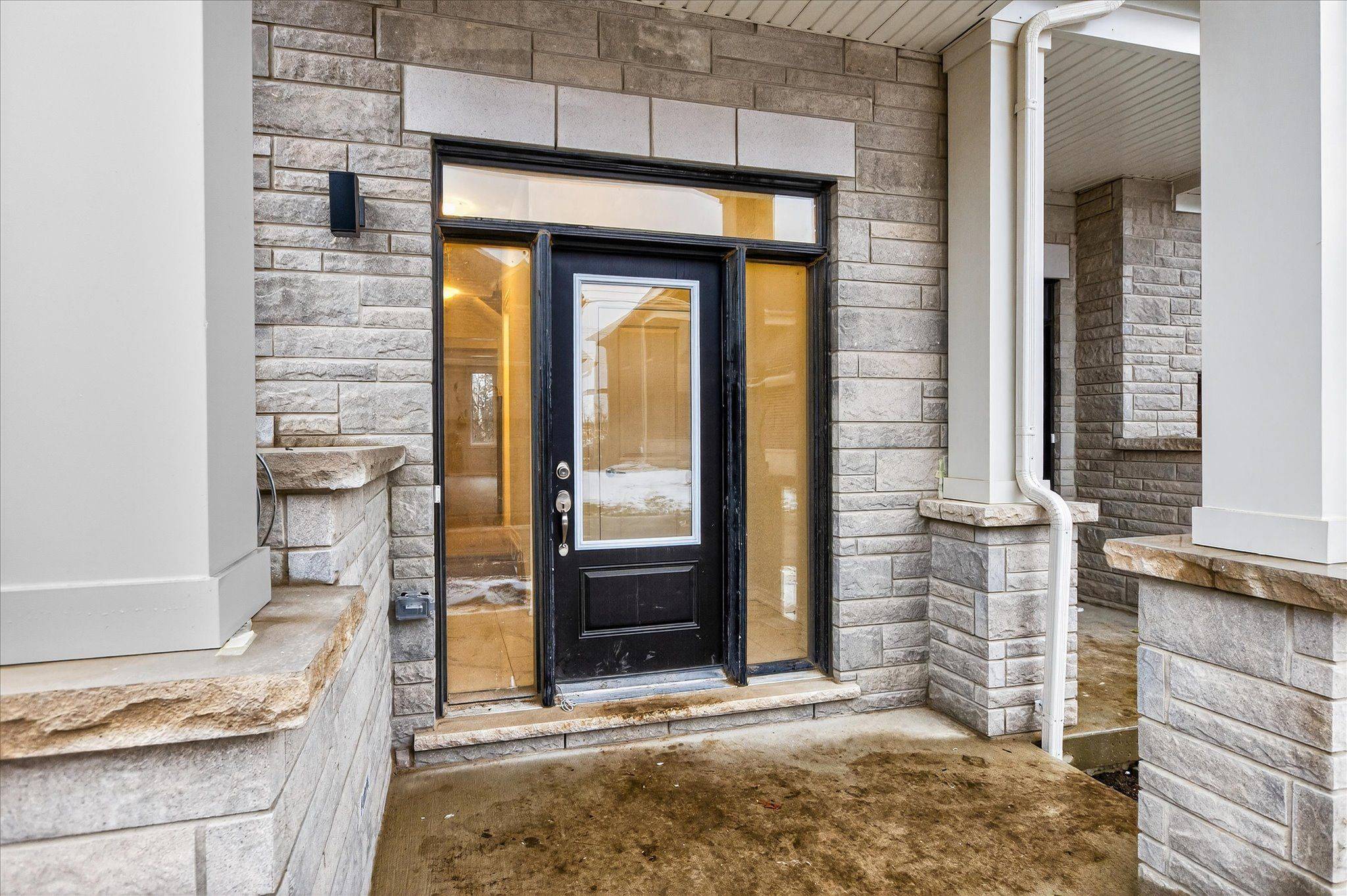 Kawartha Lakes, ON K9V 0T3,77 Watts Mew N/A