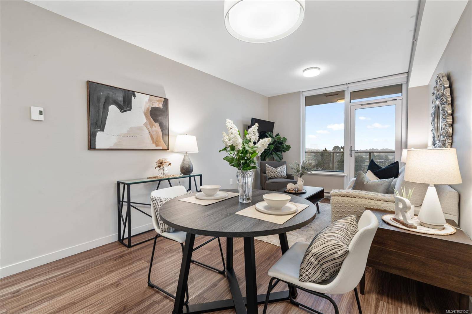 Victoria, BC V8W 0G1,777 Belleville St #1104