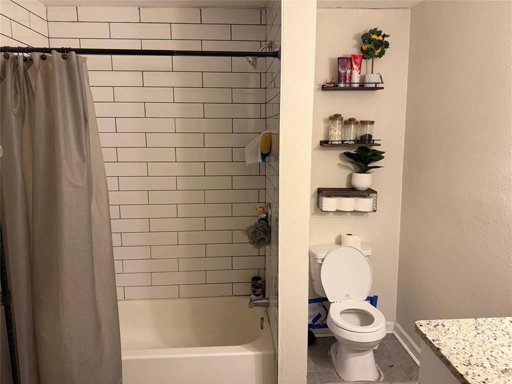 Denison, TX 75020,110 S Hickory Avenue