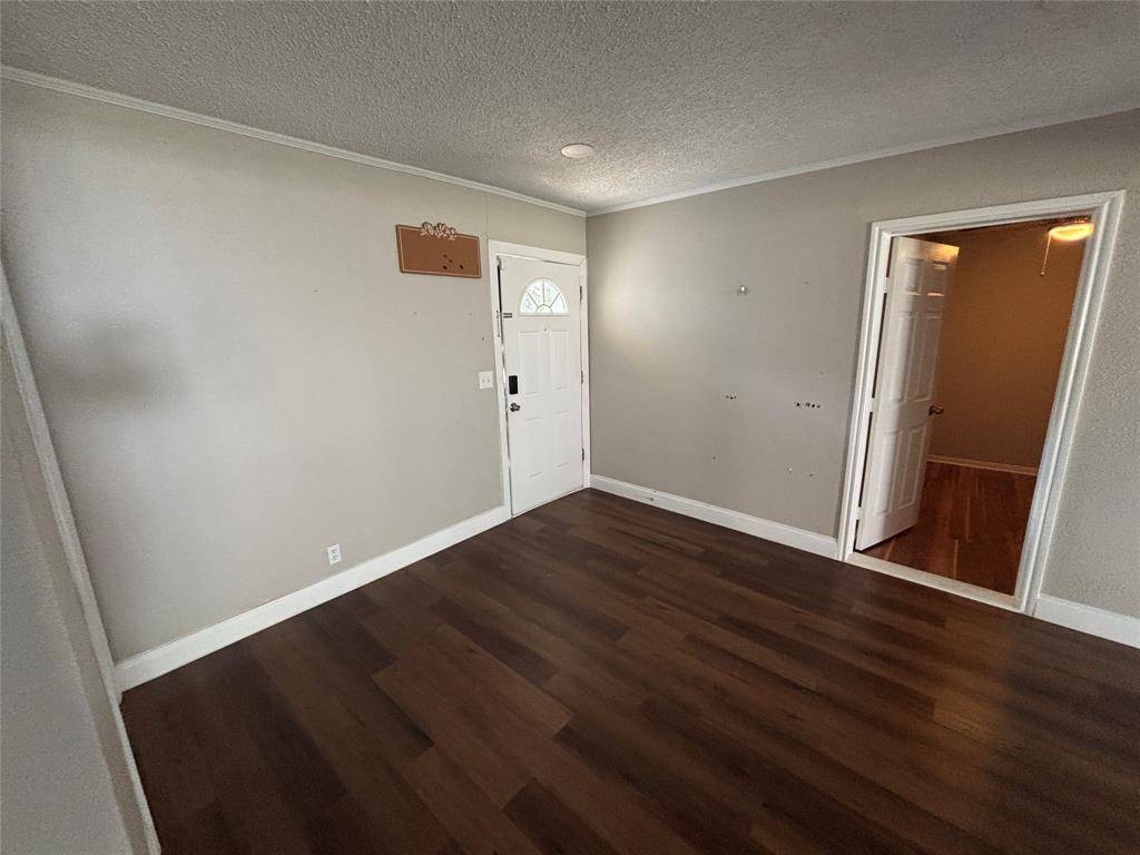 Fort Worth, TX 76116,7406 Llano Avenue