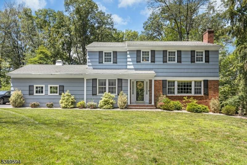 Berkeley Heights Twp., NJ 07922,180 Lorraine Dr