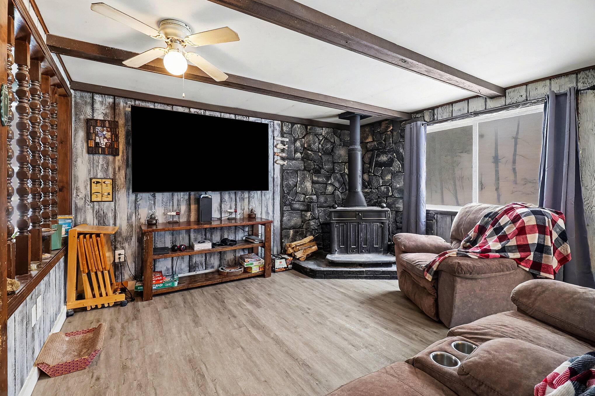 Hesperia, MI 49421,8473 W 1 Mile RD