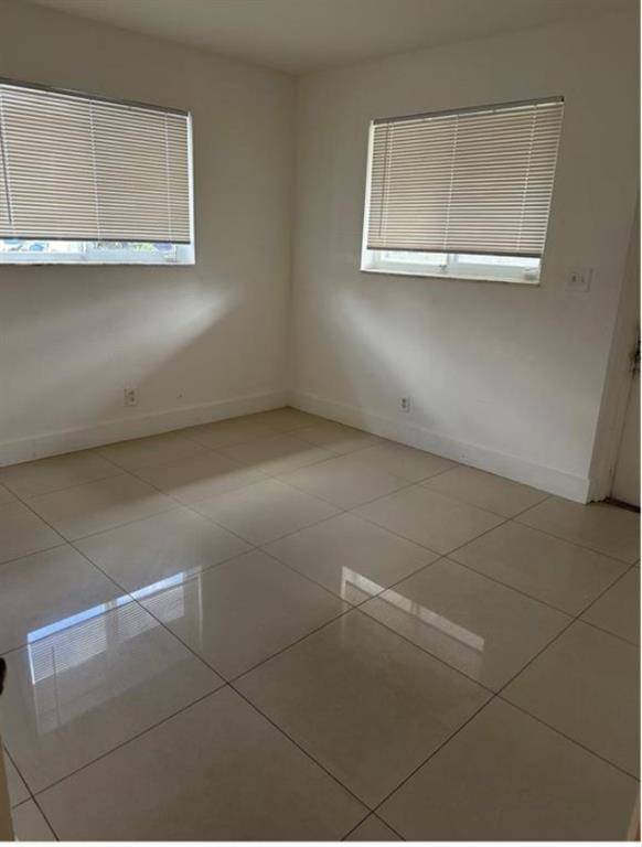 Fort Lauderdale, FL 33313,2241 NW 57th Ave #2241