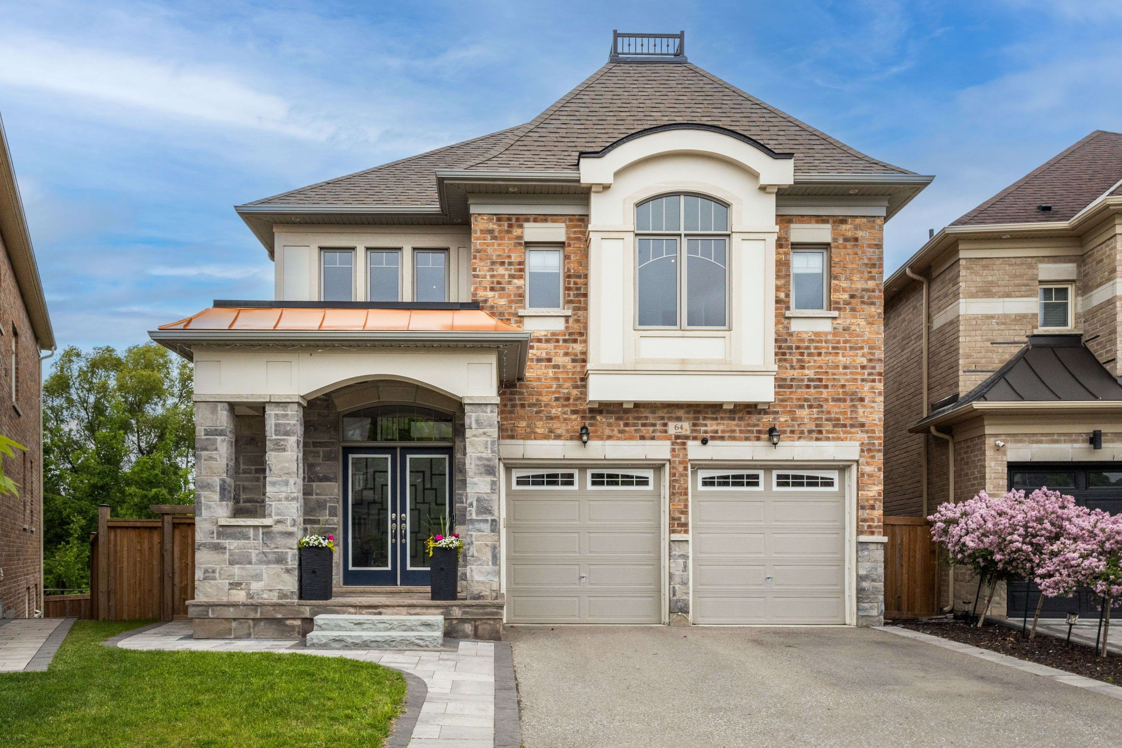 Brampton, ON L6Y 6E8,64 Elysian Fields CIR