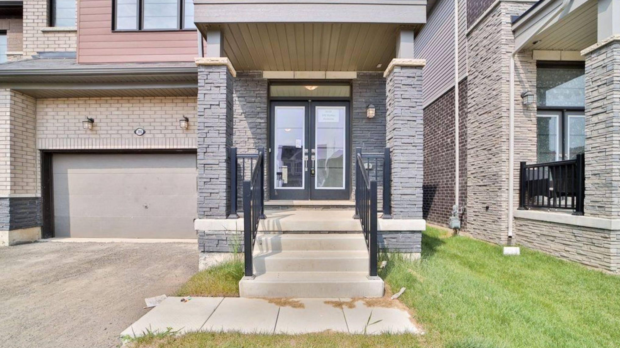 Thorold, ON L2V 0K6,395 Barker Pkwy