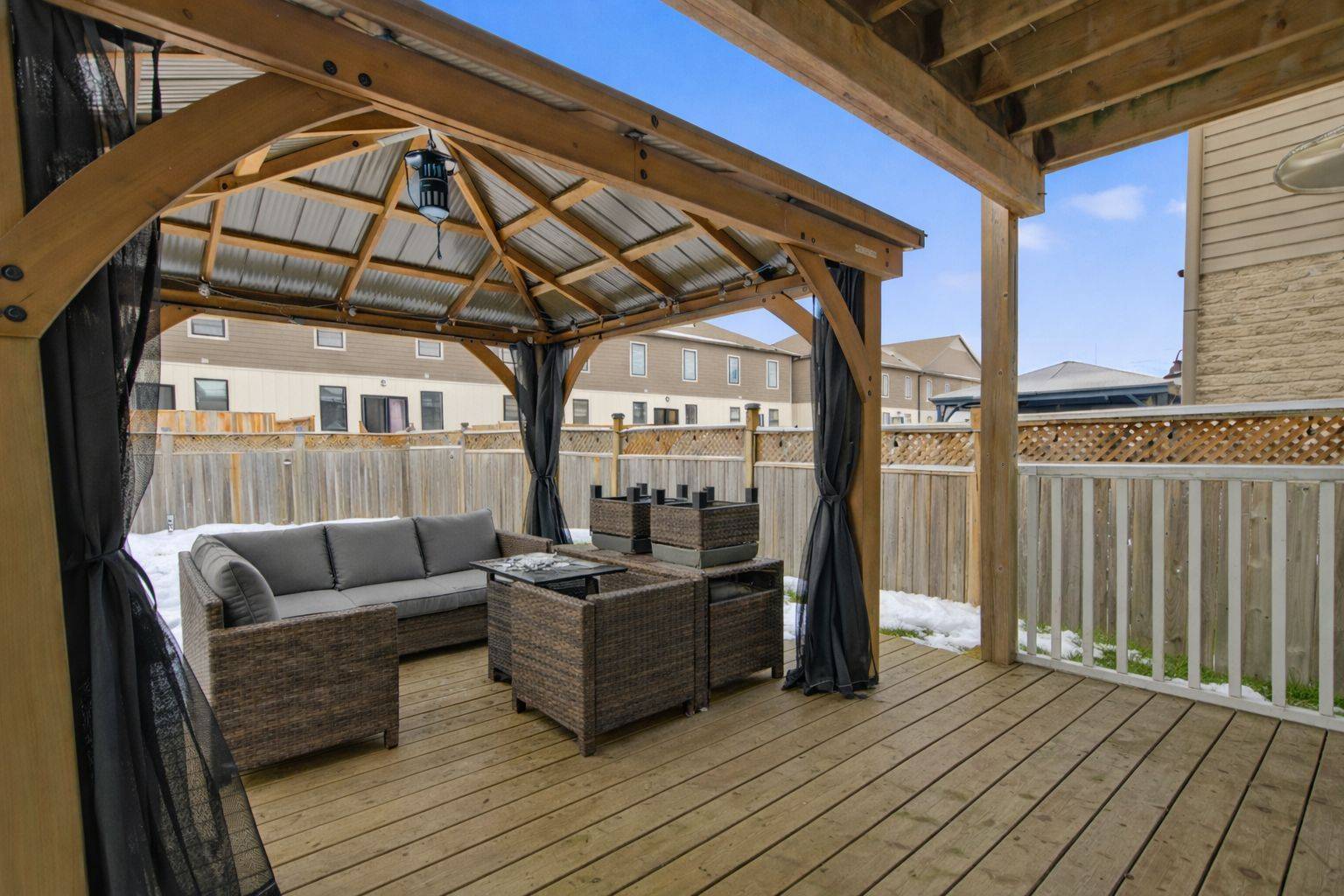 Tillsonburg, ON N4G 5X8,12 Langrell AVE