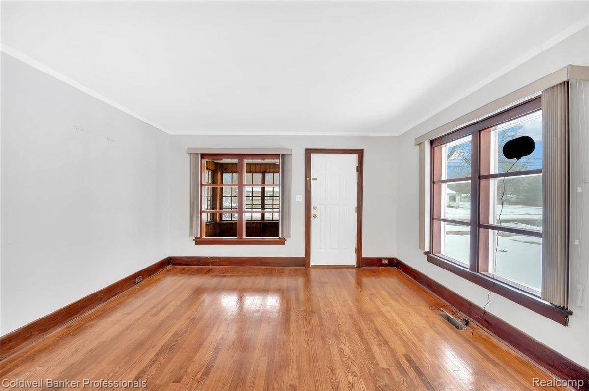 Corunna, MI 48817,205 Ferry ST