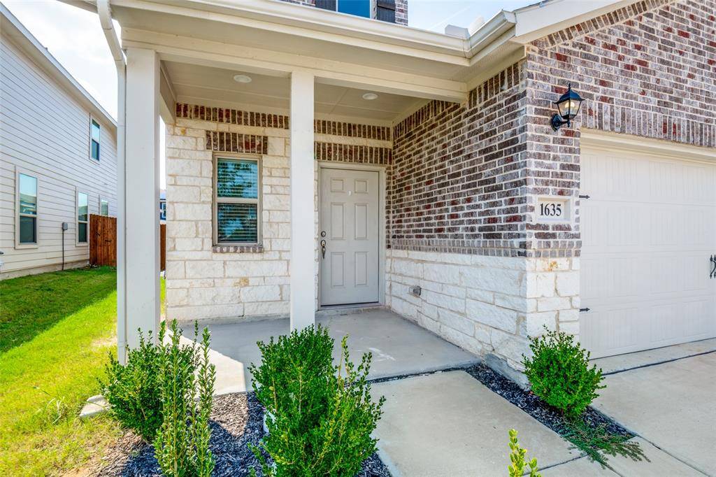 Forney, TX 75126,1635 Briar Hunt Drive