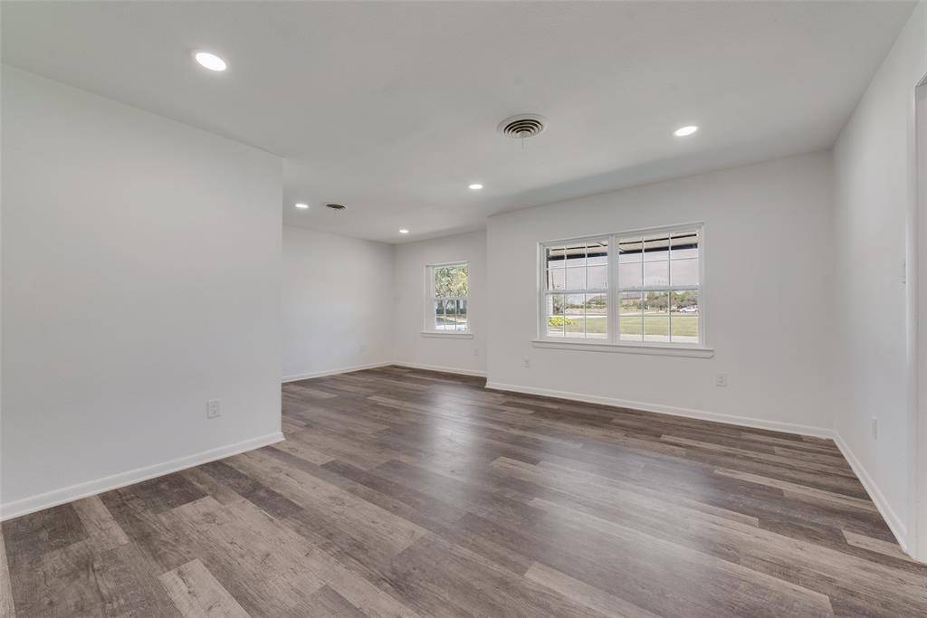 Waxahachie, TX 75165,1309 Sycamore Street