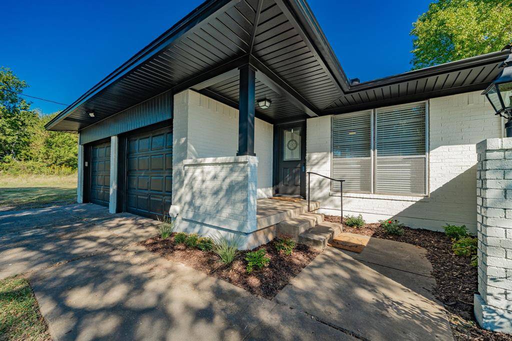 Greenville, TX 75401,802 Division Street