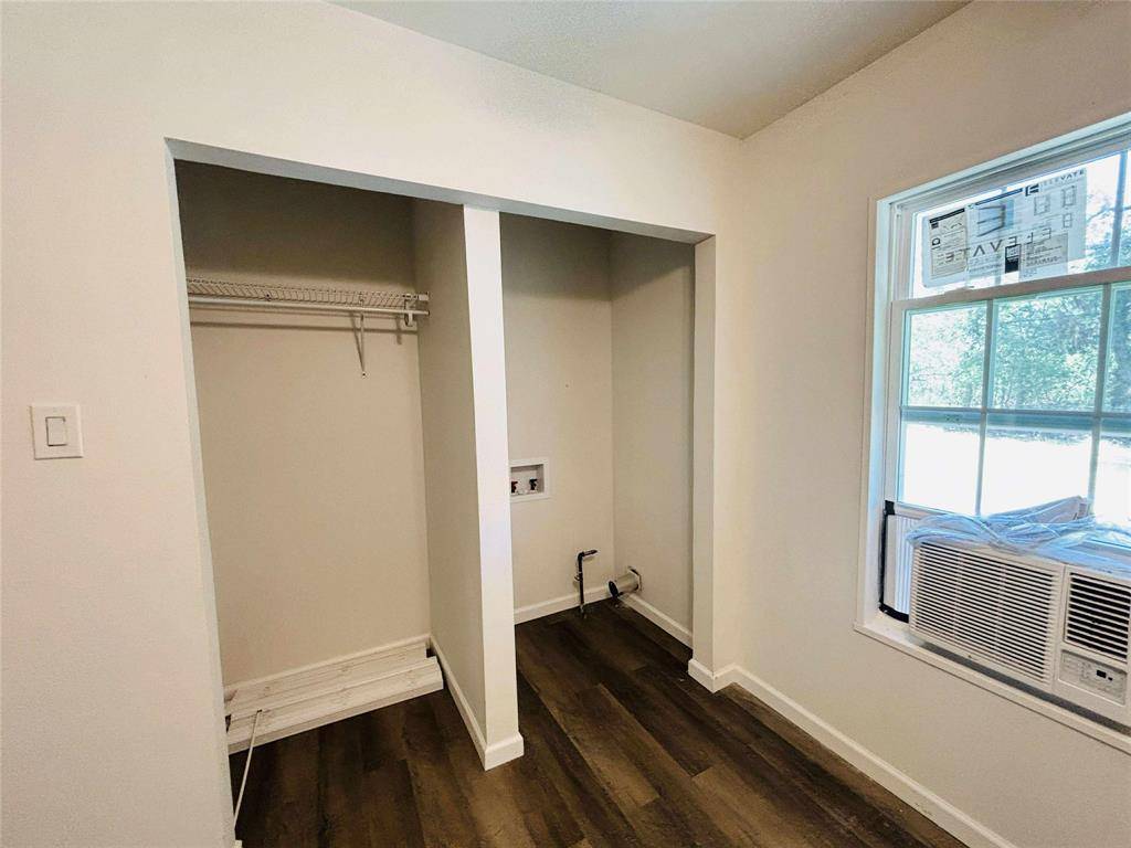 Sansom Park, TX 76114,2762 Beverly Hills Drive