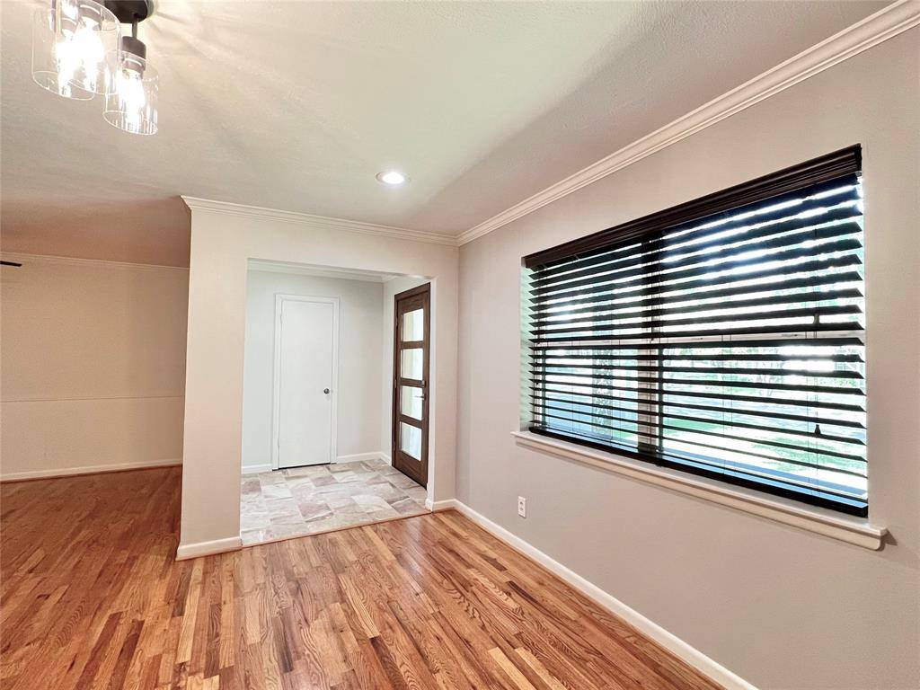 Dallas, TX 75228,9706 Twin Creek Drive