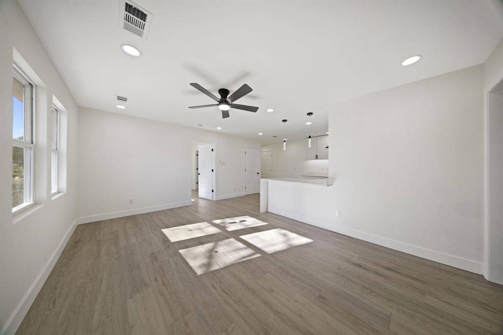 Arlington, TX 76010,1817 Newton Street