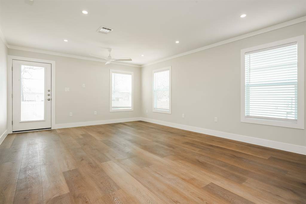 Fort Worth, TX 76104,2104 Belzise Terrace