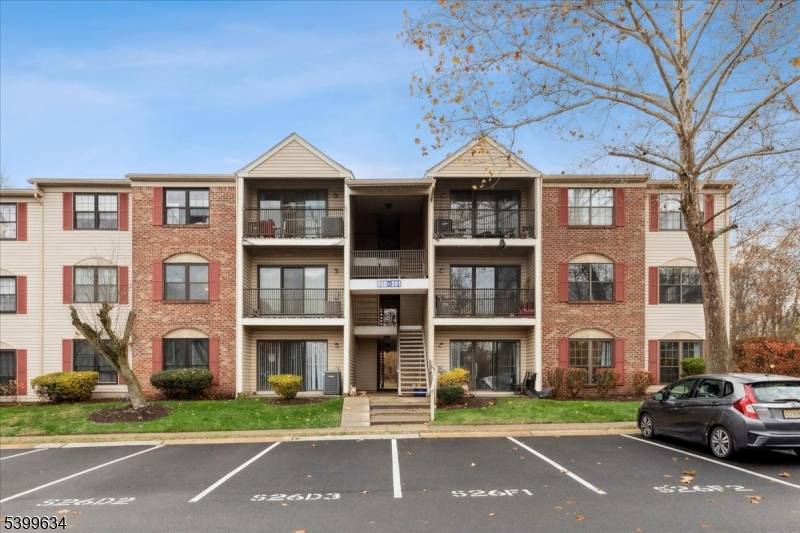 Piscataway Twp., NJ 08854,255 Hampshire Ct