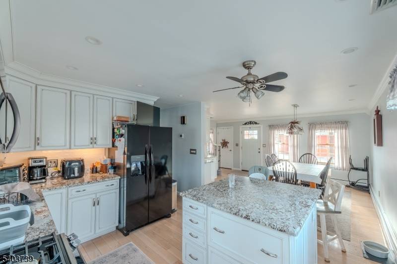 Woodbridge Twp., NJ 08861,130 Loretta St