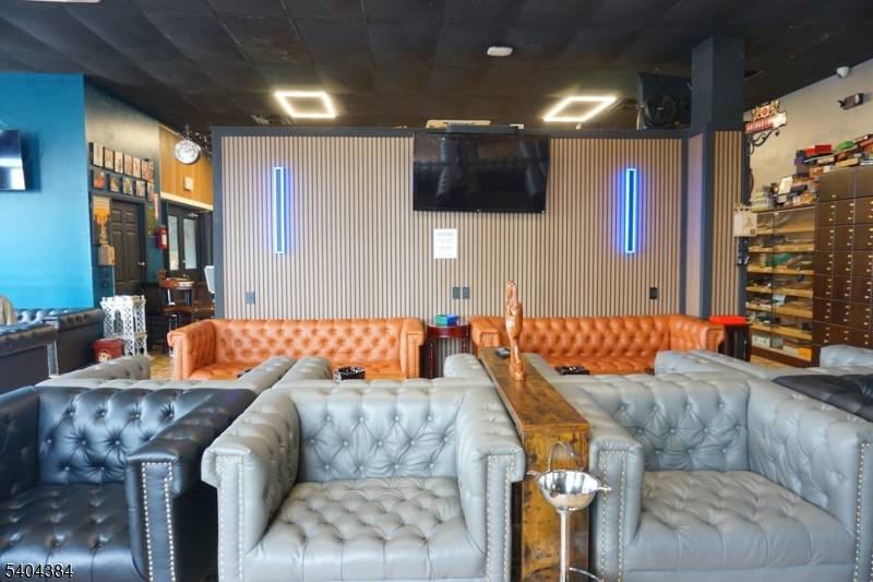 Newark City, NJ 07114,699-701 Frelinghuysen Ave