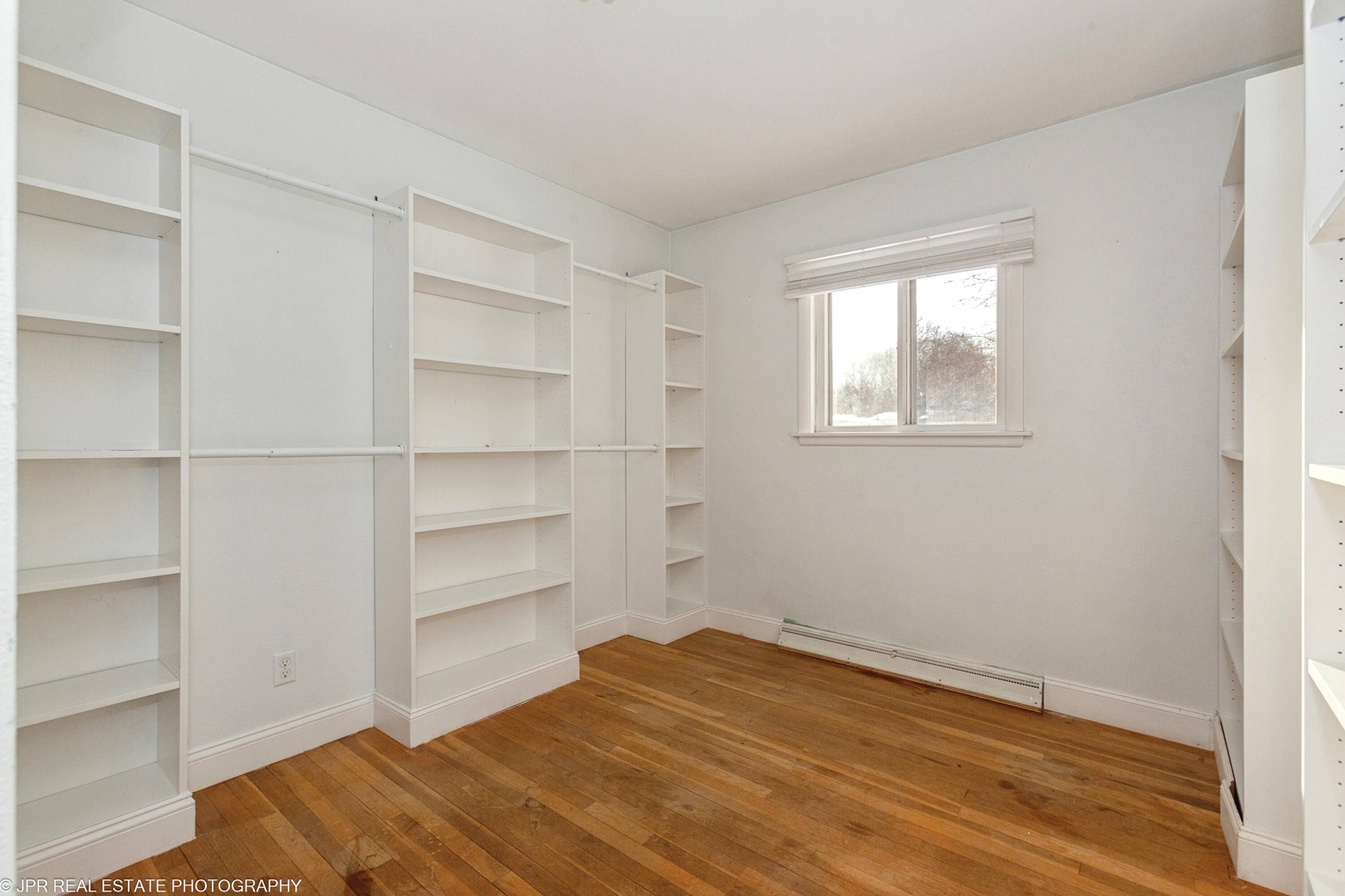 Benton Harbor, MI 49022,161 Eloise DR