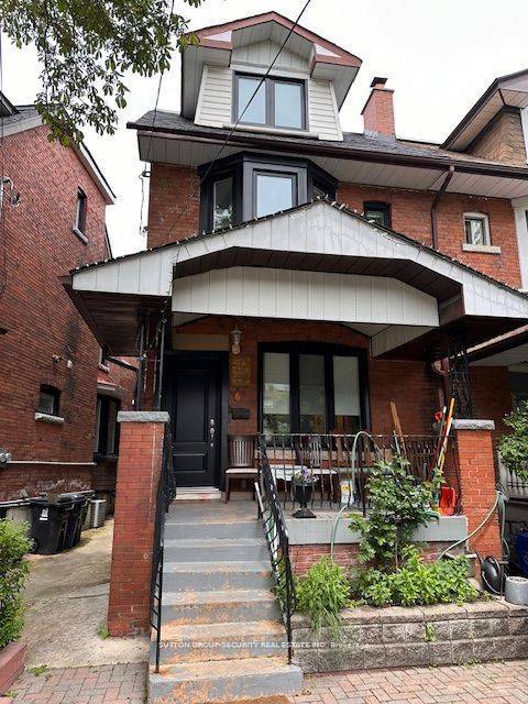 Toronto C01, ON M6J 2C9,6 Rusholme Park CRES #Upper