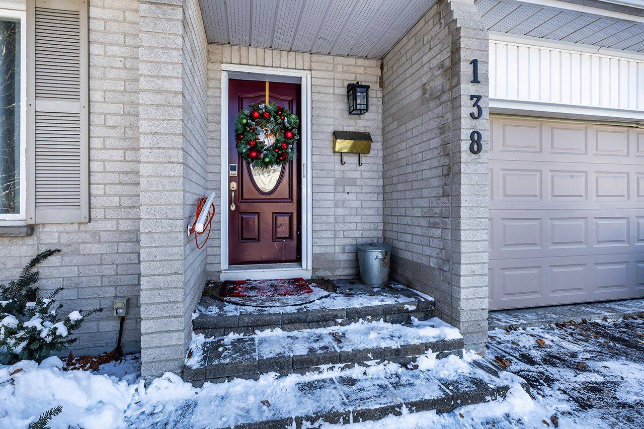 Clarington, ON L1B 1J7,138 Orchard Heights DR