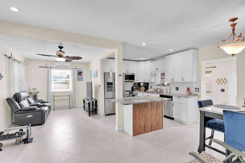 Pompano Beach, FL 33064,5221 NE 16th Ave