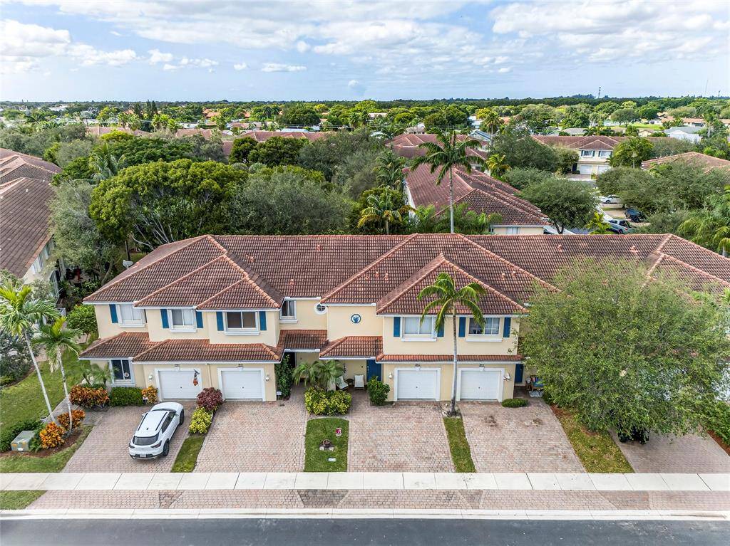 Boynton Beach, FL 33426,3077 N Evergreen Circle #3077