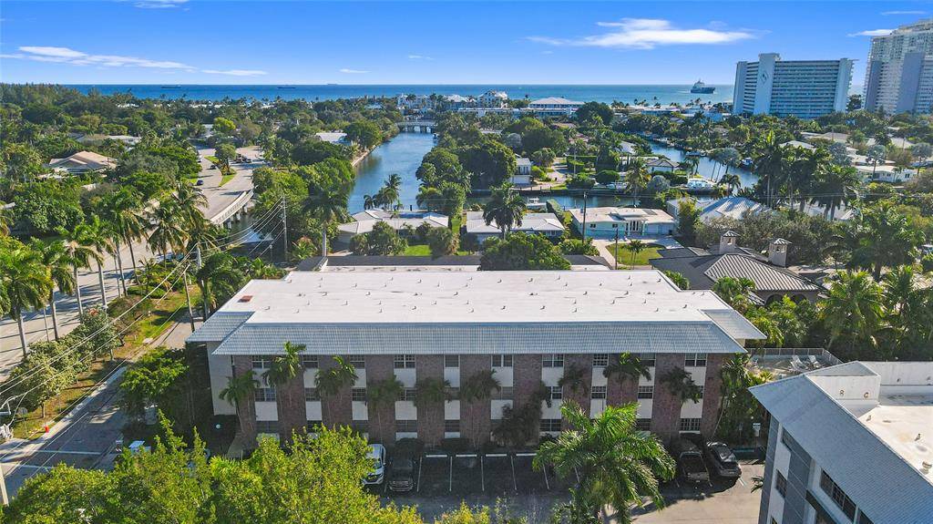 Fort Lauderdale, FL 33316,2426 SE 17th St #207A
