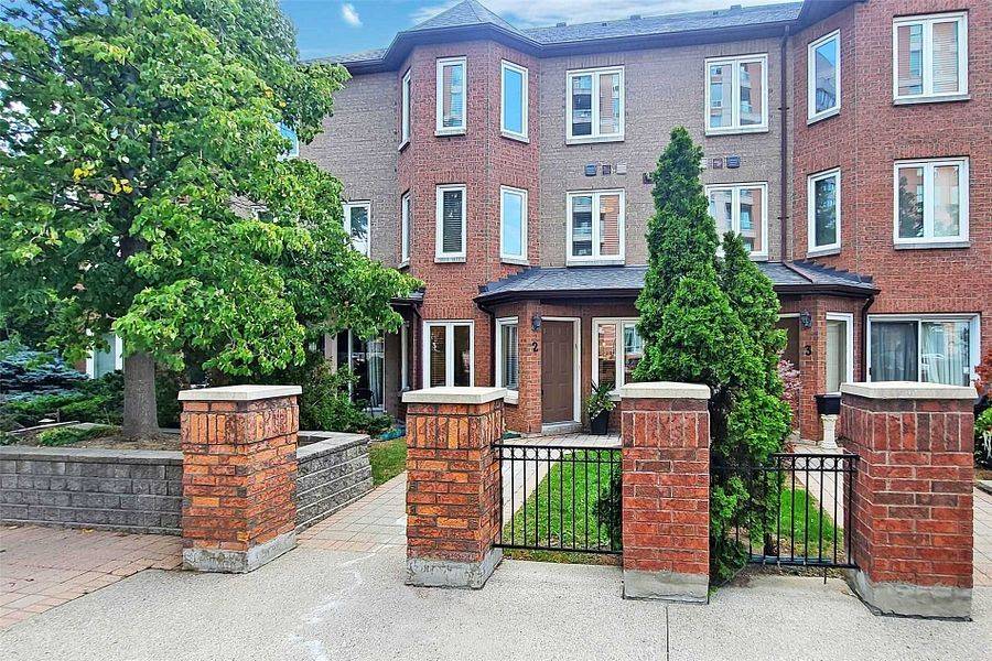 Vaughan, ON L4J 7Y9,735 New Westminster DR #2