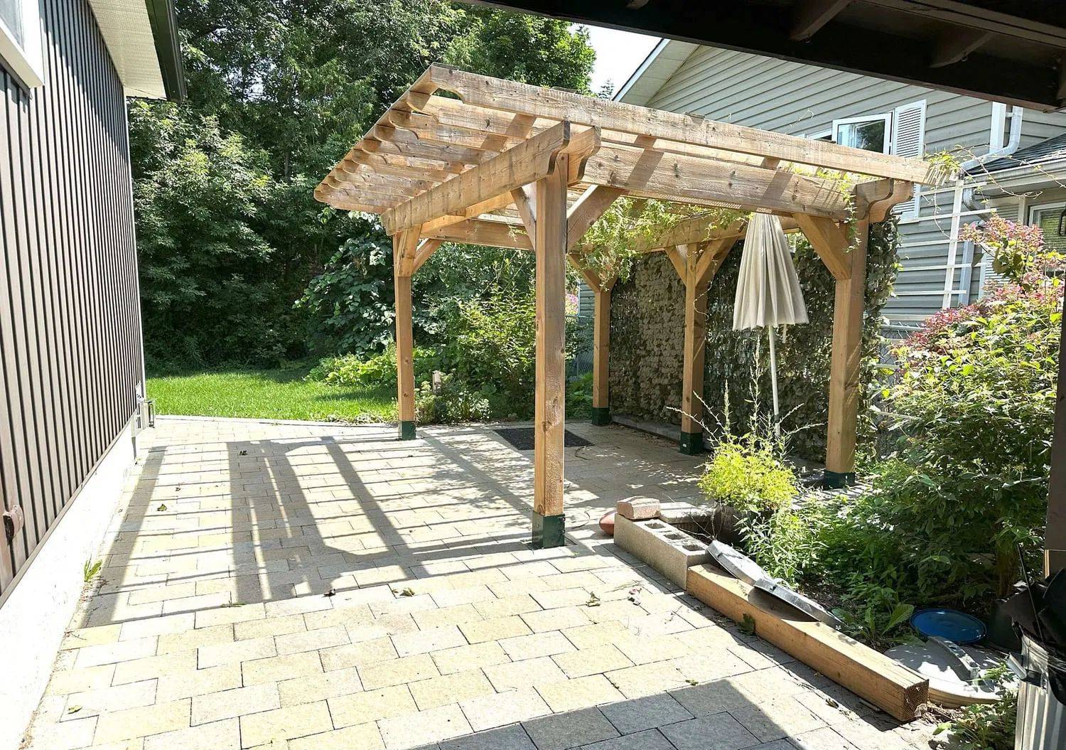 Newmarket, ON L3Y 3H1,139 Carlson DR