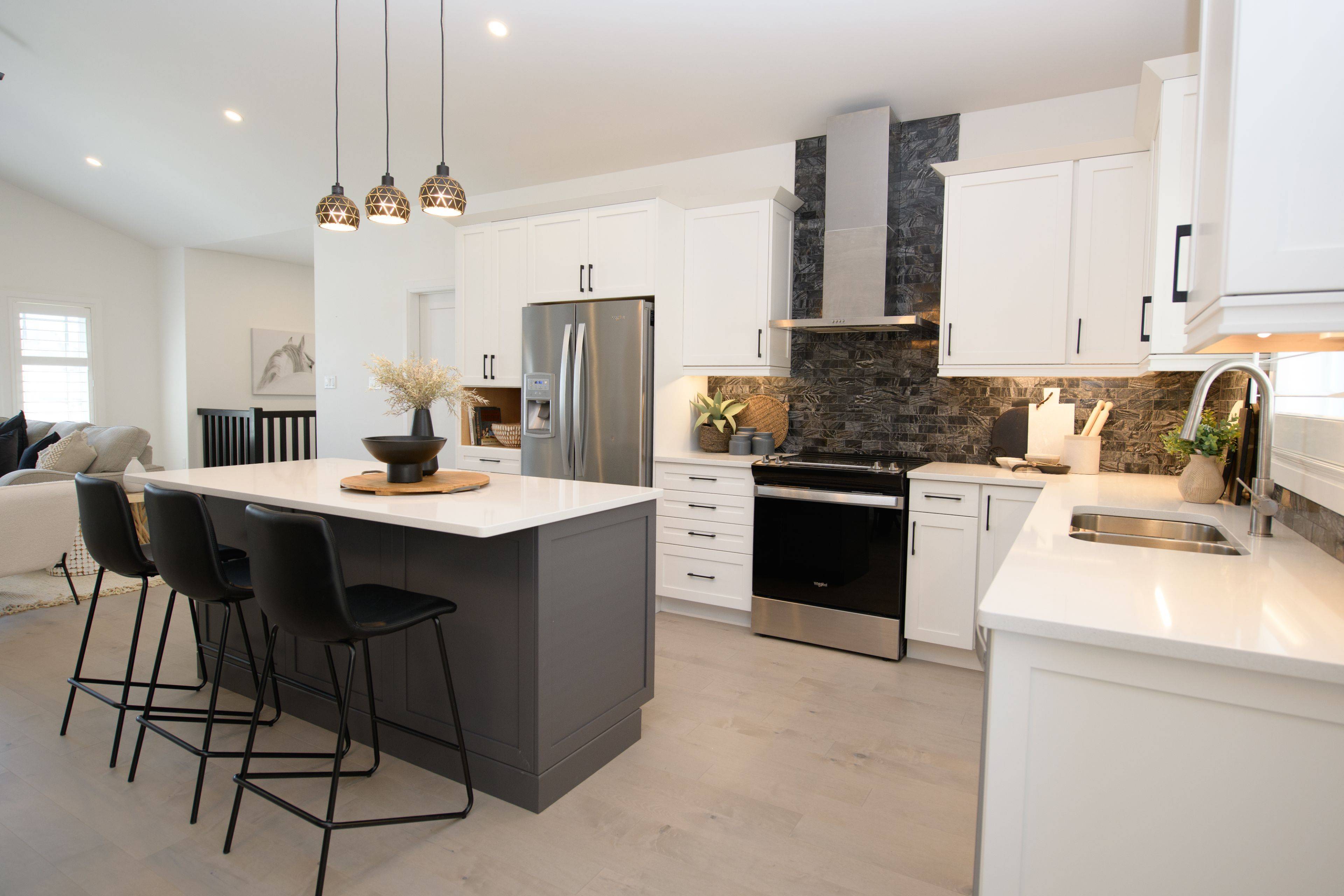 Collingwood, ON L9Y 3B7,107 Plewes DR