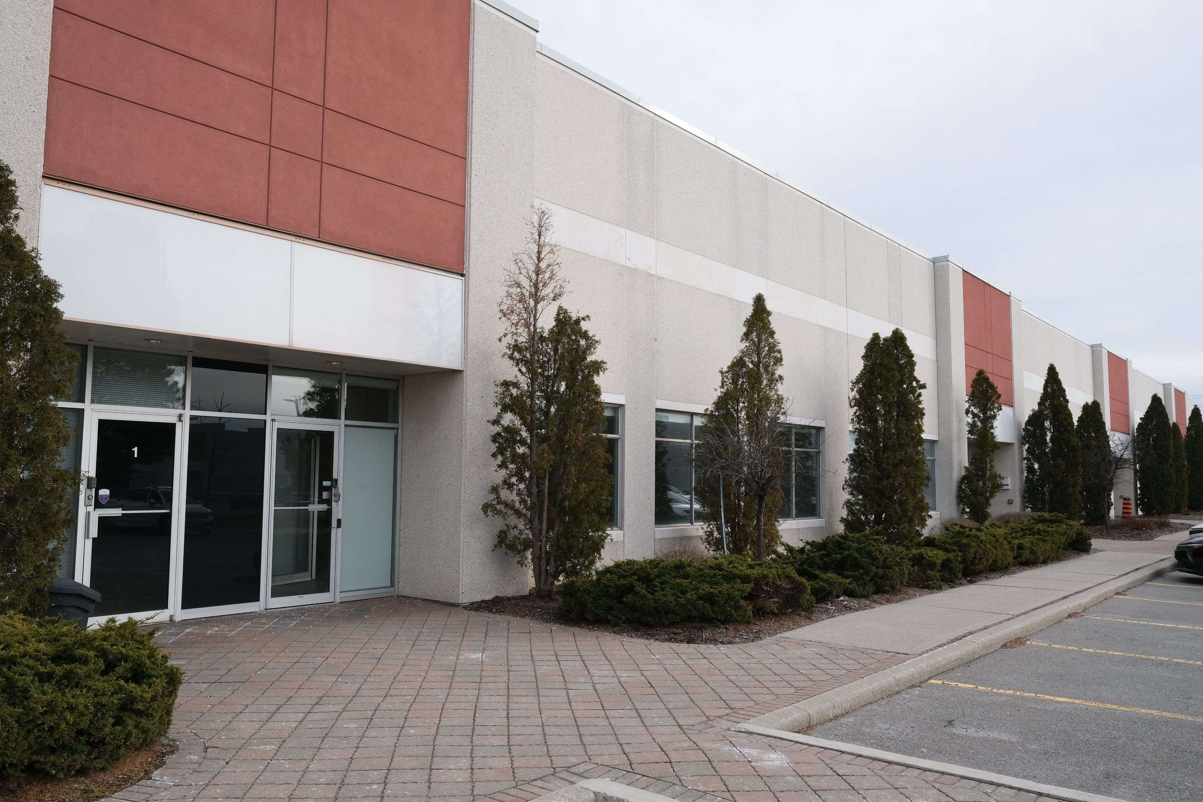 Mississauga, ON L5N 5M4,2850 Argentia RD #2