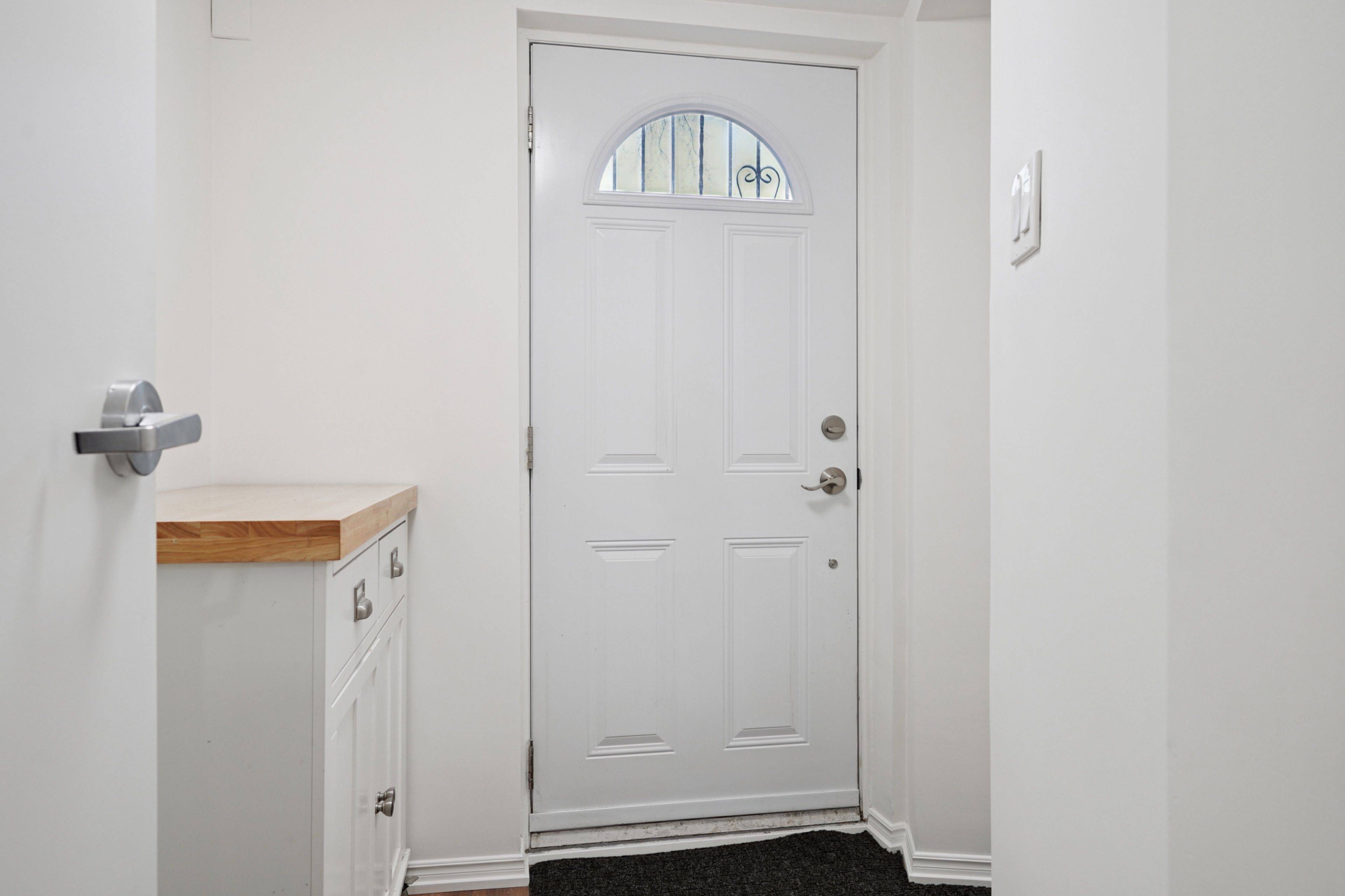 Toronto W02, ON M6H 2P8,436 Concord AVE #Lower