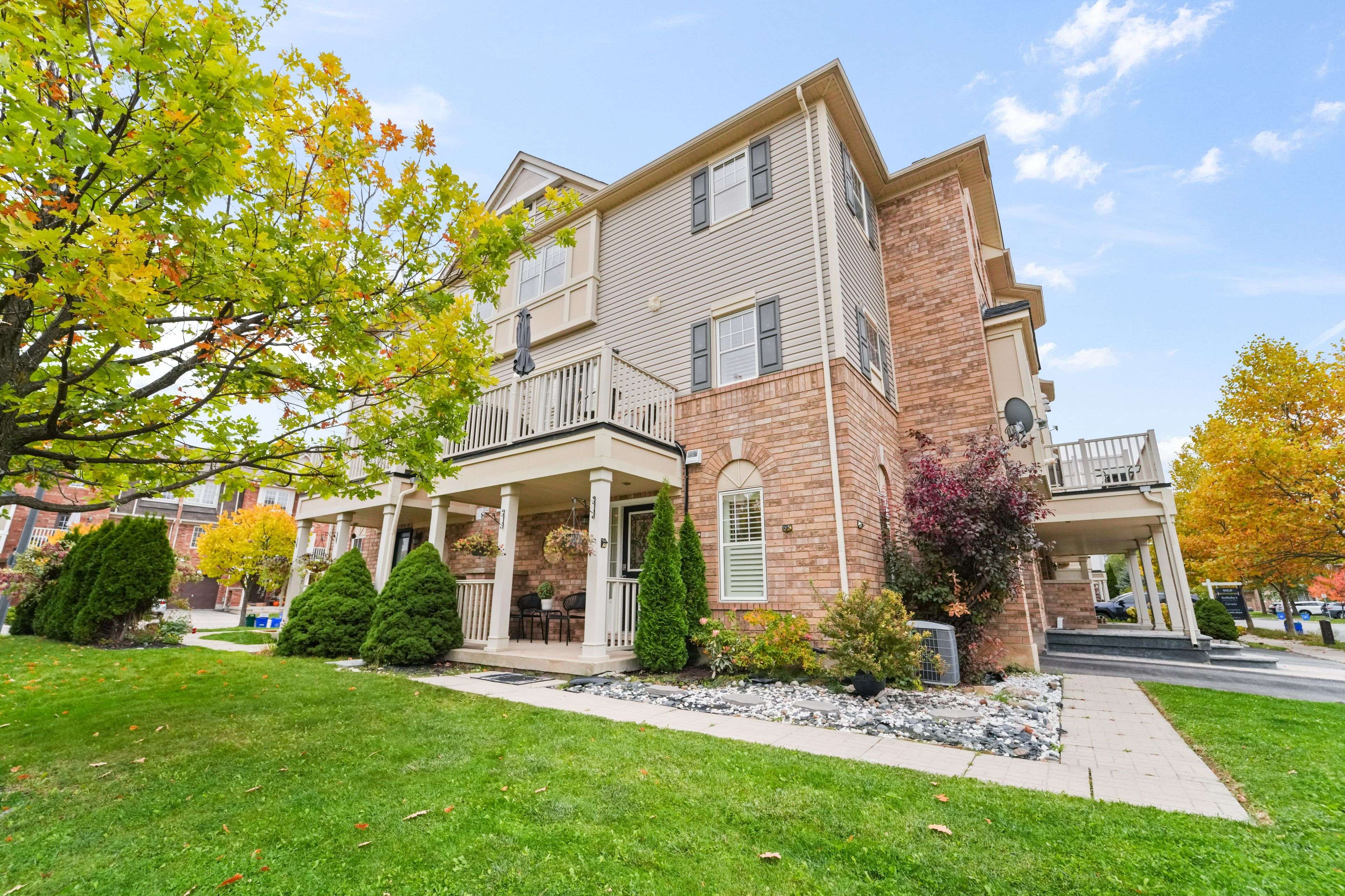 Milton, ON L9T 0K7,917 Burrows Gate