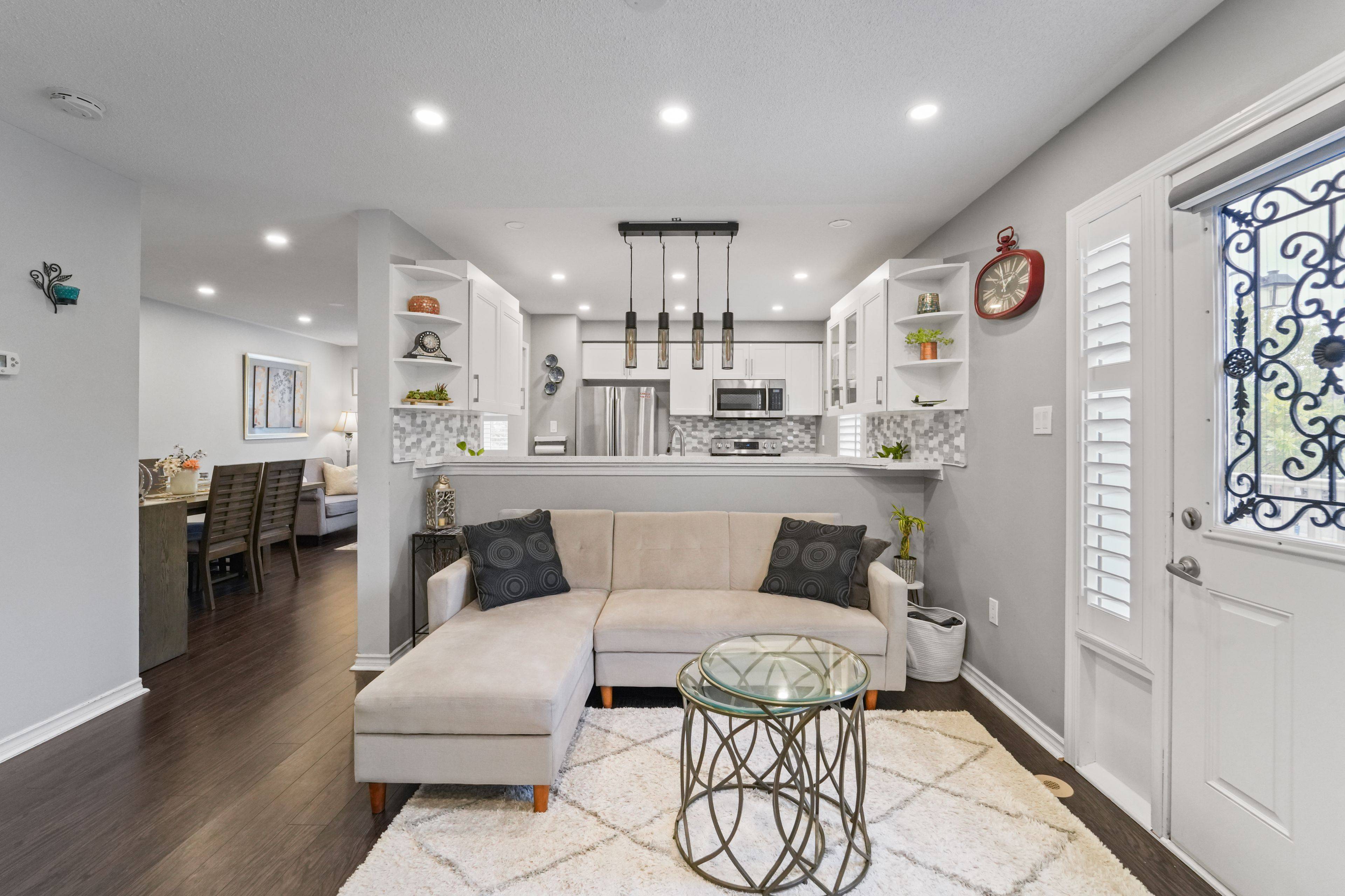 Milton, ON L9T 0K7,917 Burrows Gate