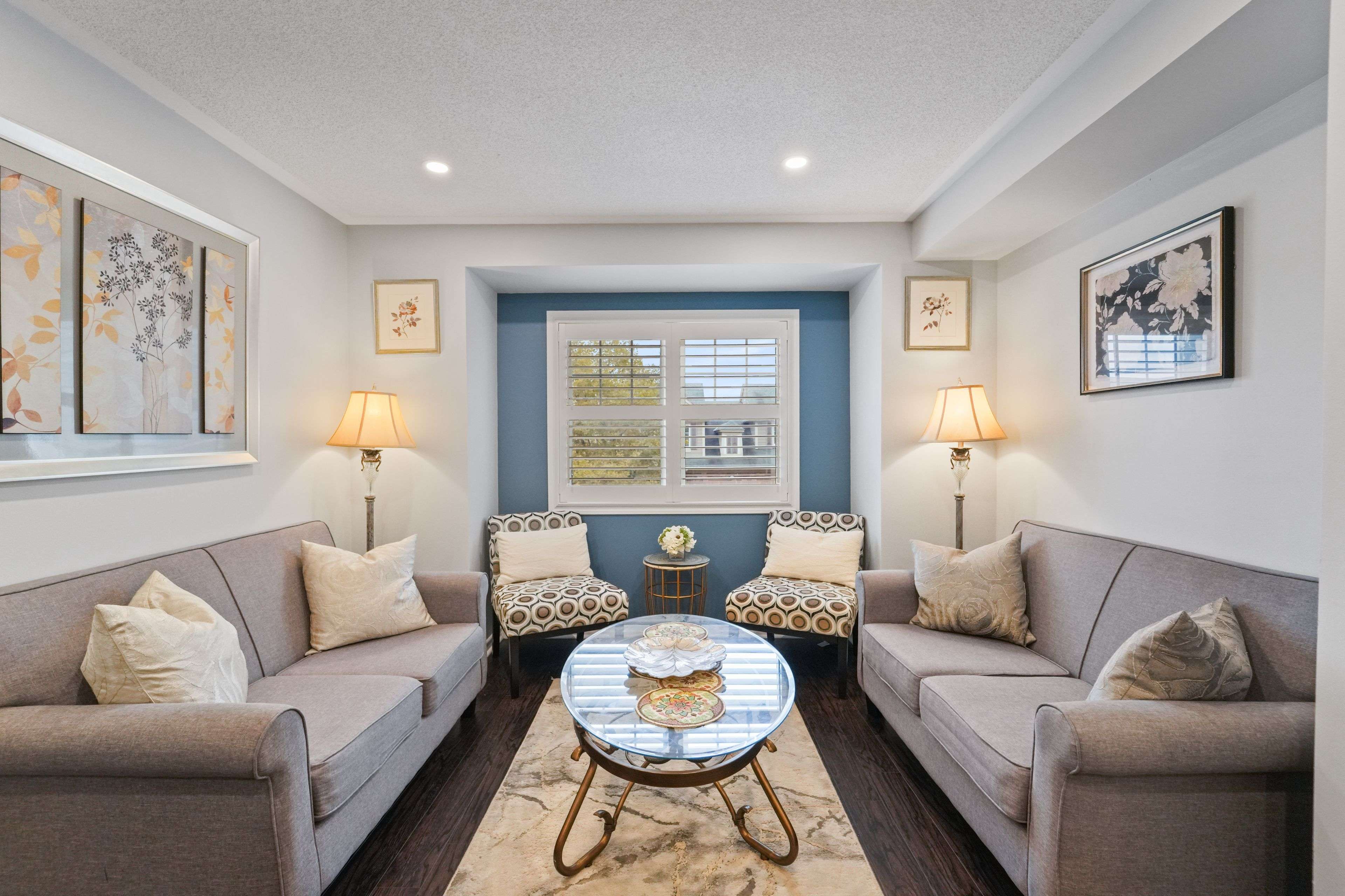 Milton, ON L9T 0K7,917 Burrows Gate