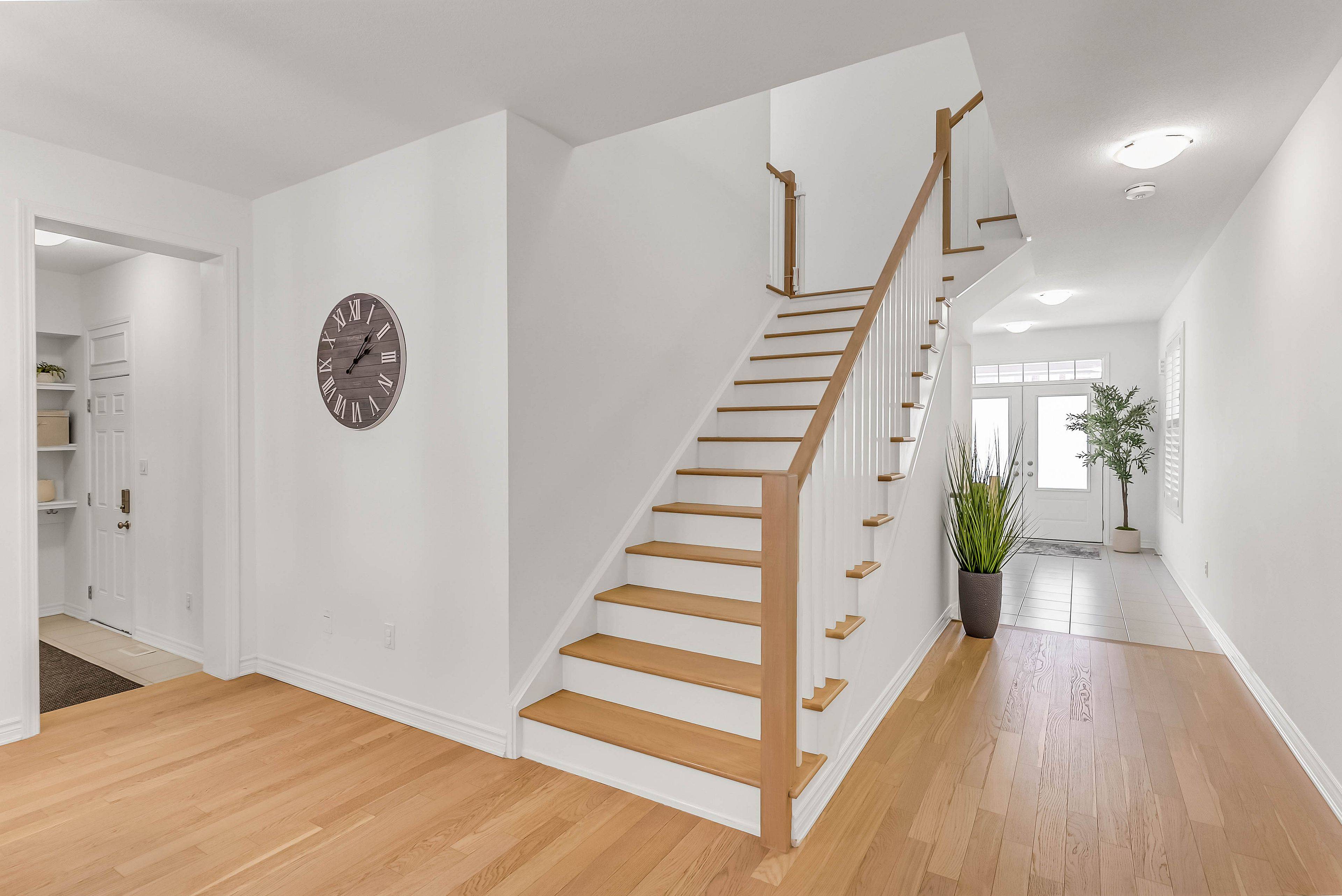 Kitchener, ON N2R 0T2,286 Forestwalk ST