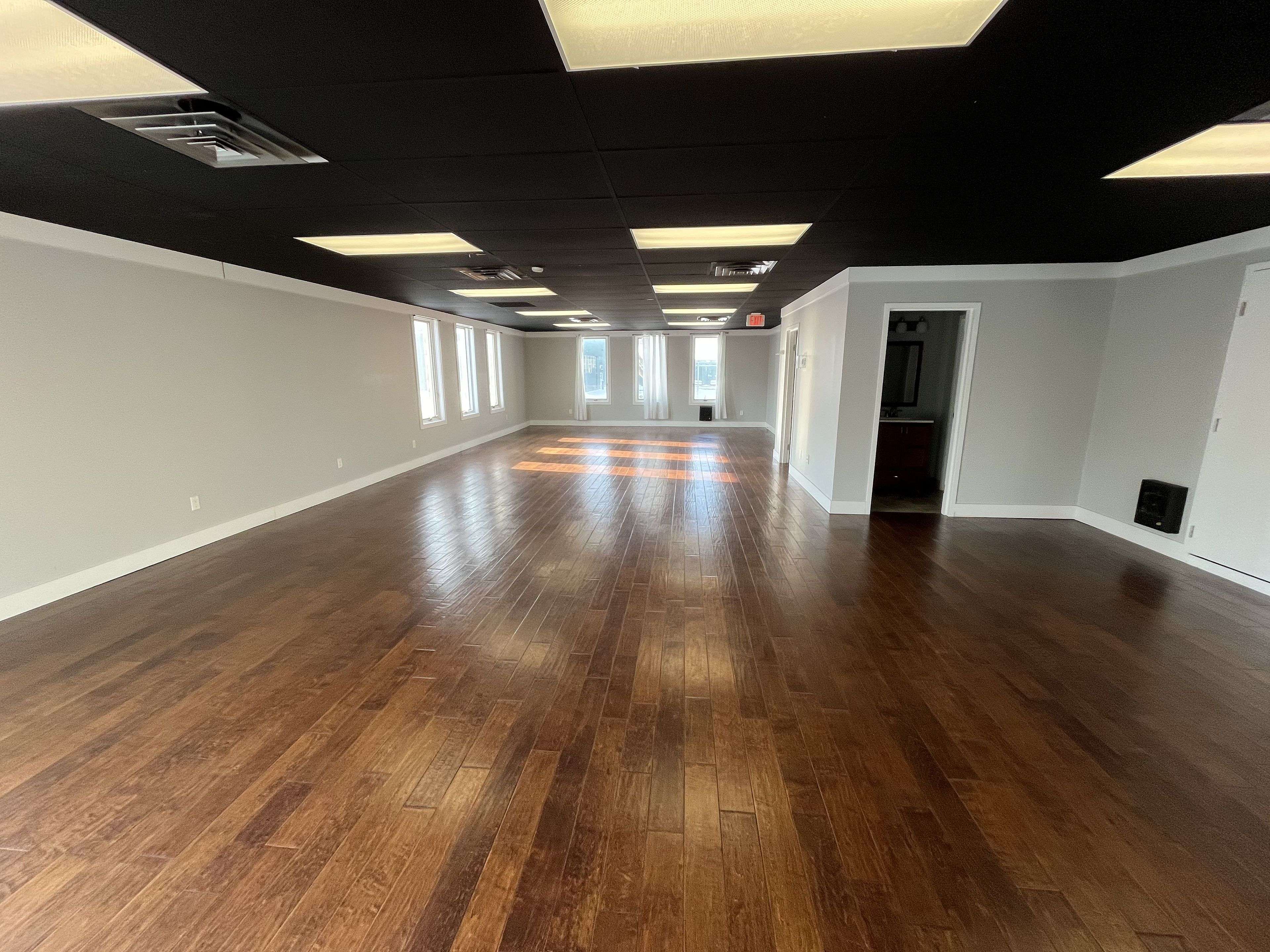 London East, ON N5W 4W6,426 Third ST #Main