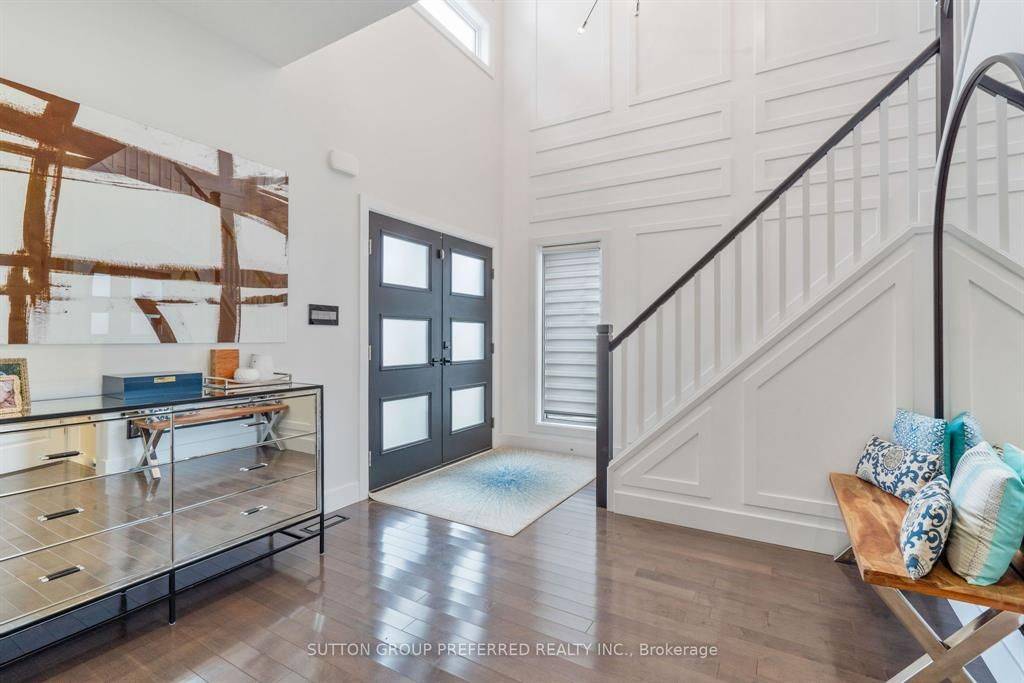 London North, ON N6G 0P9,2058 Wateroak DR