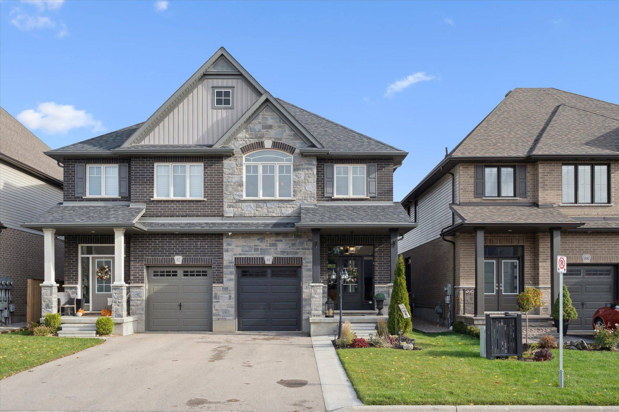 Centre Wellington, ON N0B 1S0,84 Cutting DR