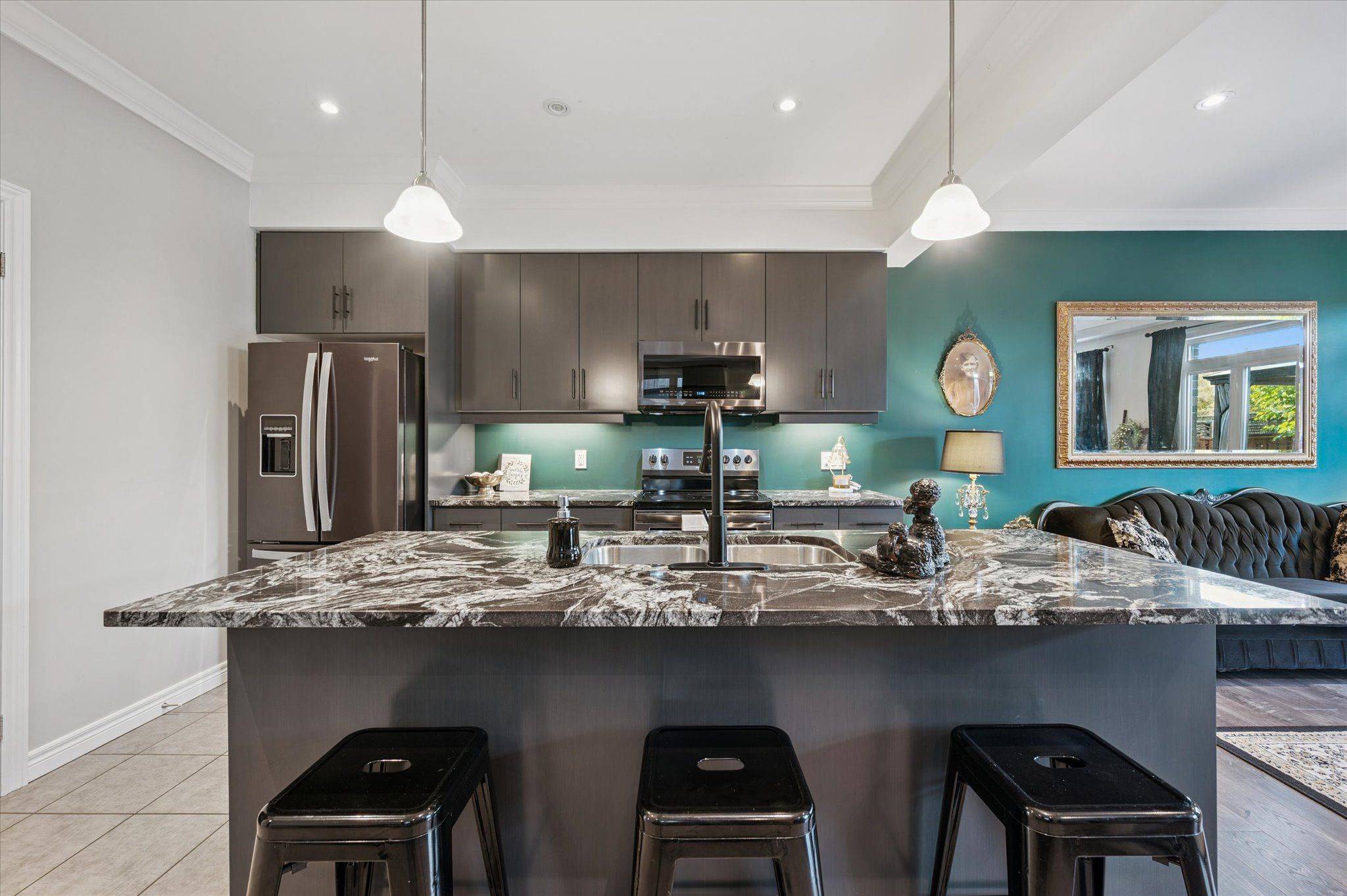 Centre Wellington, ON N0B 1S0,84 Cutting DR