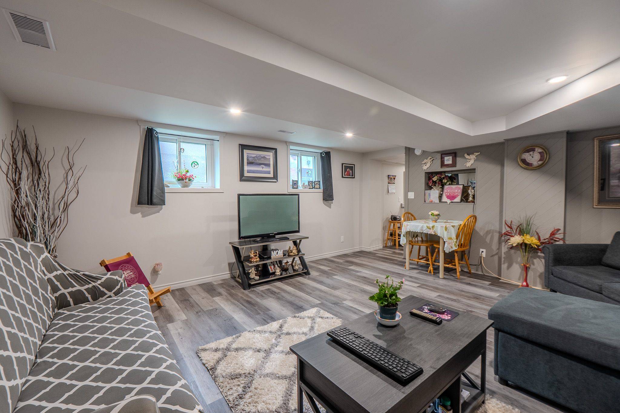 North Bay, ON P1B 1P9,242 Princess ST E